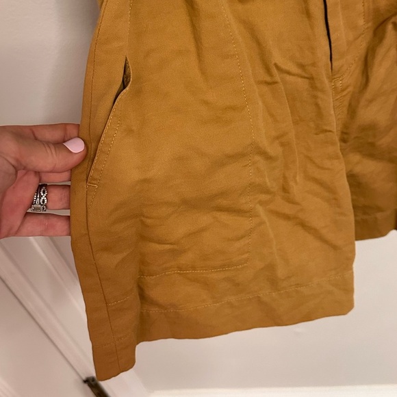 Women’s size 00 Club Monaco romper great material! - Picture 2 of 6